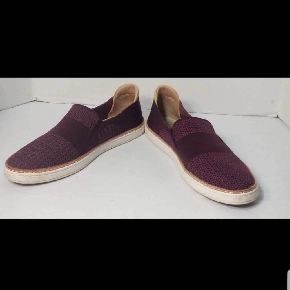 Ugg Sammy Slip on Shoe's Size 12 - Picture 2 of 8